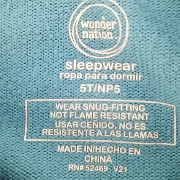 Wonder Nation space pajamas size 4 t and size 5t good condition $10 each - Picture 5 of 6